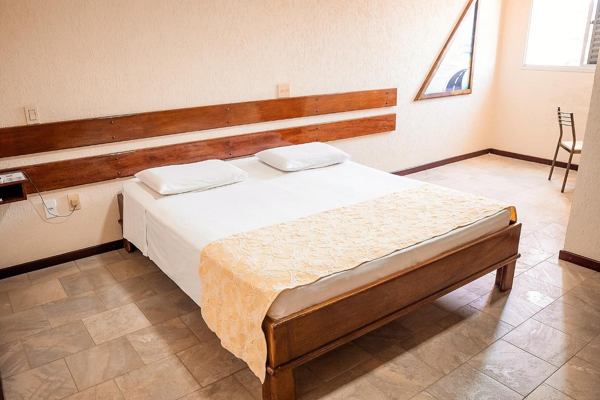 Sakr Hotel Penápolis Exteriör bild